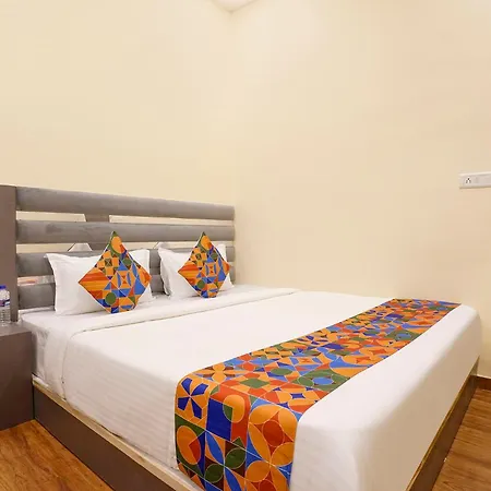 Fabhotel Freedom International 3*