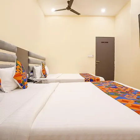 Fabhotel Freedom International Mumbai