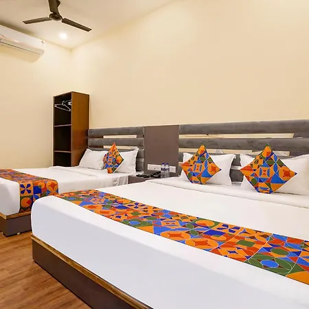 Fabhotel Freedom International Hotel 3*