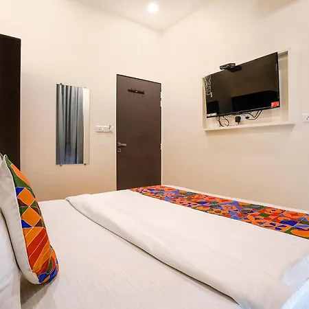 Fabhotel Freedom International