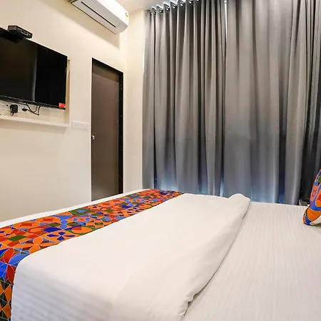 Fabhotel Freedom International Hotel 3*