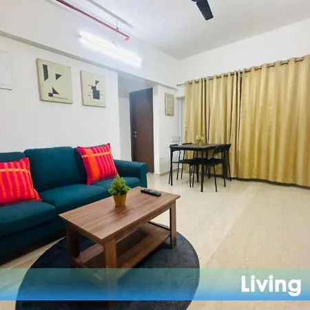 Apartment 2br Service Aprt In Malad Mumbai