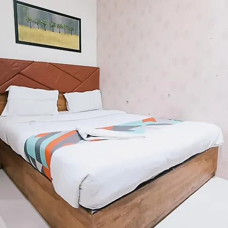 Guest house Comfort- Andheri West Mumbai