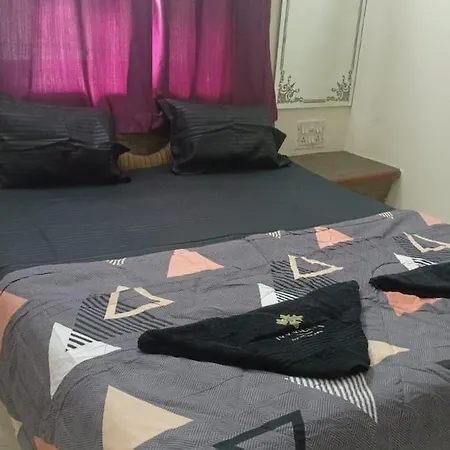 Private 1 Bedroom Cosy Nr Vivanta Malad West