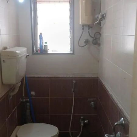 Private 1 Bedroom Cosy Nr Vivanta Malad West *