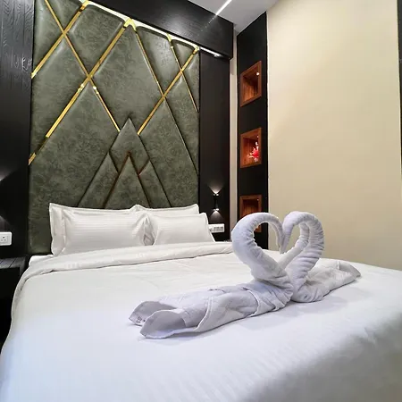Hotel Sky Suite-sahar Cargo And Intl Airport