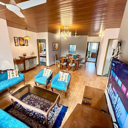 Lovely 3bhk Serviced Near Iskcon Temple, Juhu * Mumbai