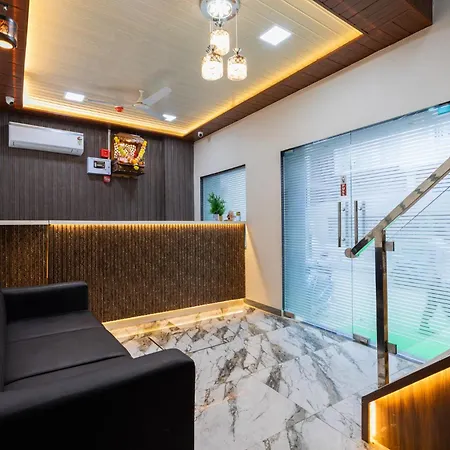 Ananta Hotel