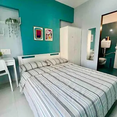 Airy & Brightn Wifi Bandra Area- 3 *