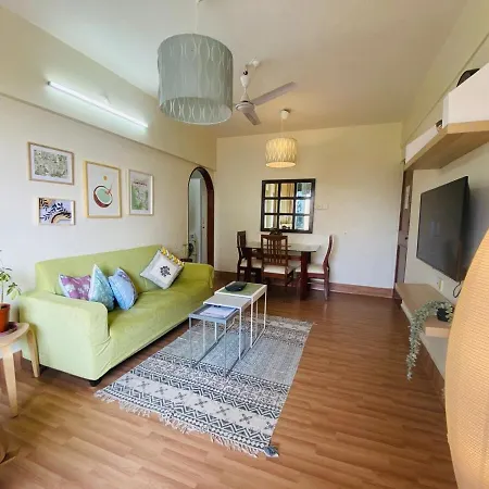 2 Bed 2 Bath Prime Bandra Sea Views 5 Apartment Mumbai