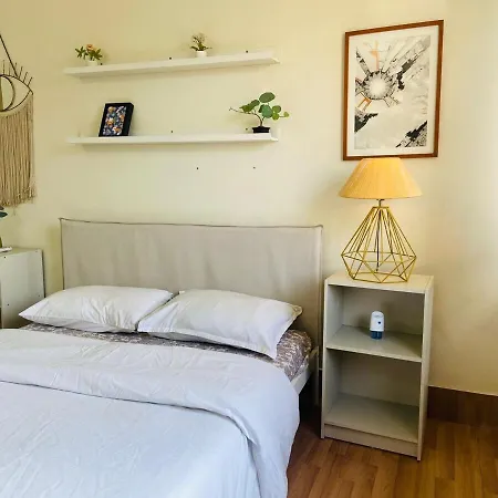 Apartment 2 Bed 2 Bath Prime Bandra Sea Views 5