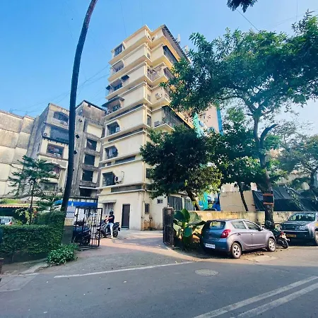 2 Bed 2 Bath Prime Bandra Sea Views 5 Apartment