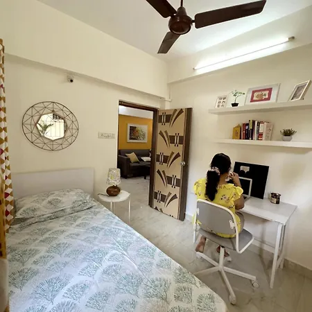 Apartment Quiet And Cozy 2bed 1 Bath Bandra Ocean Side *