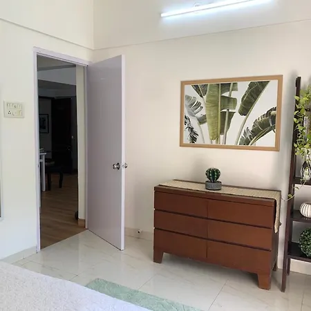 Apartment Entire 3 Bedroom With Balconies Bandra *