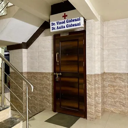 Entire 3 Bedroom With Balconies Bandra *