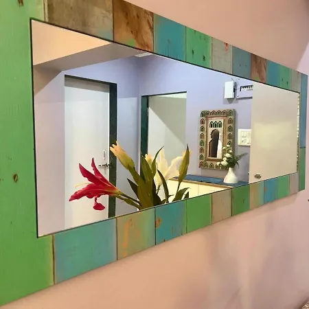 Apartment Hidden Gem With Pvt Terrace Bandra *