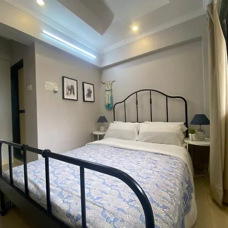 Hidden Gem With Pvt Terrace Bandra Apartment