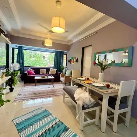 Hidden Gem With Pvt Terrace Bandra Apartment Mumbai