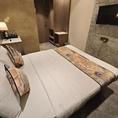 Dream Residency Hotel 2*