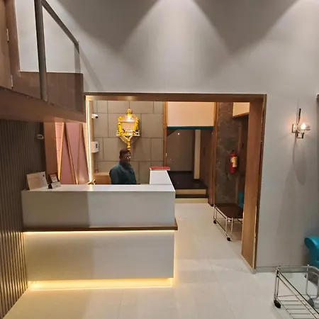 Hotel Dream Residency 2*