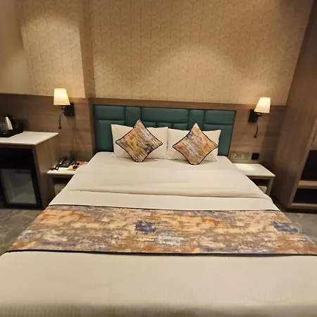 Dream Residency Hotel 2*