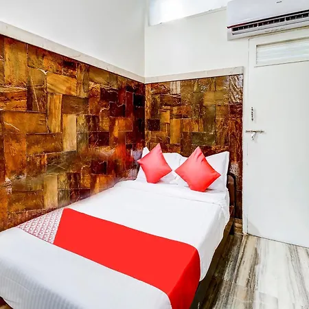 Super O Dreamland Hotel Mumbai