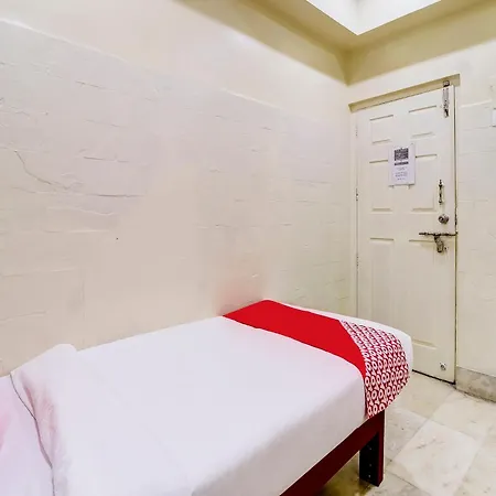 Super O Dreamland Hotel Mumbai