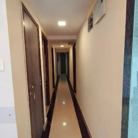 Radiant Apartment *