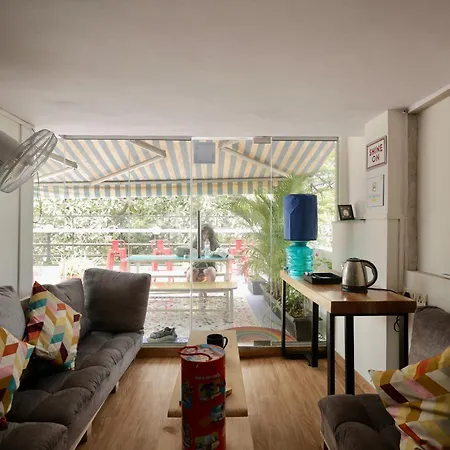 Locomo Mini - 9 Mins From Airport *