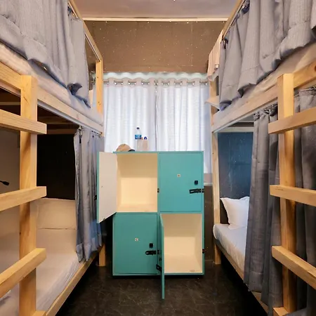 Hostel Locomo Mini - 9 Mins From Airport *