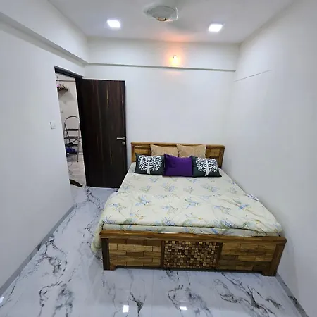 Bandra Bloom- Spacious1bhk Near Lilavati&bandstand Apartment