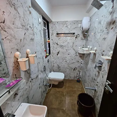 Bandra Bloom- Spacious1bhk Near Lilavati&bandstand Apartment Mumbai