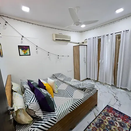 Bandra Bloom- Spacious1bhk Near Lilavati&bandstand Apartment