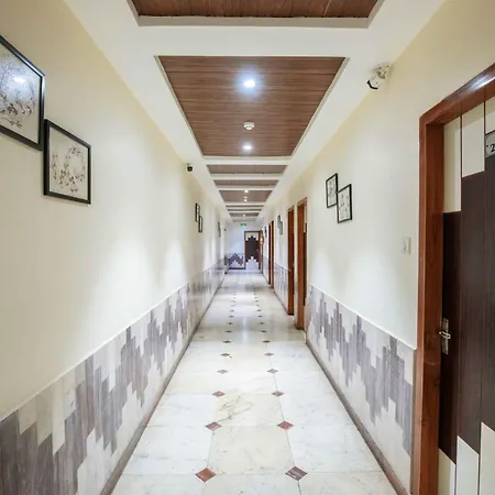 Treebo Hiramani Parel Lalbaug Hotel