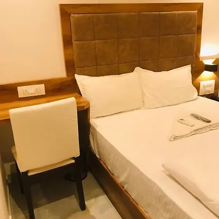 Hotel Kishan Lodging & Boarding 3*