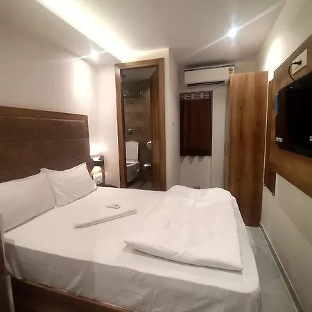 Kishan Lodging & Boarding Mumbai