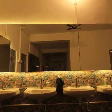 Hostel Hammock - Bandra *