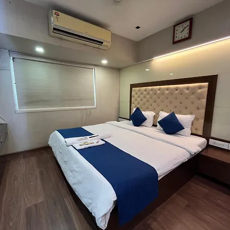 Zenith Luxe - Near Iit & Hiranandani, Powai Guest house Mumbai