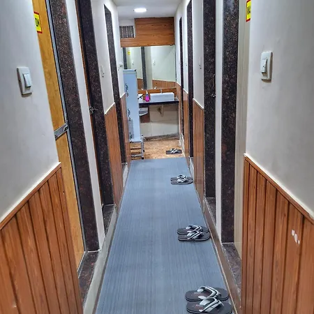 Capsule hotel Sheetal Mumbai