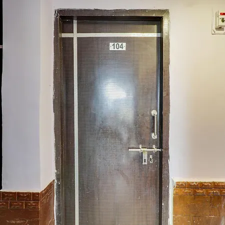 Hotel Collection O Sher E Punjab Andheri
