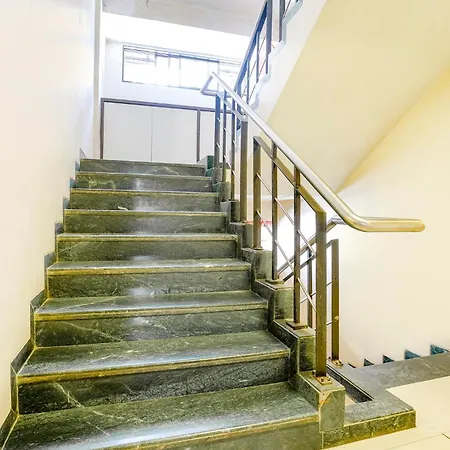 Hotel Fabexpress Kuber - Nr Apmc Vashi, Navi 3*