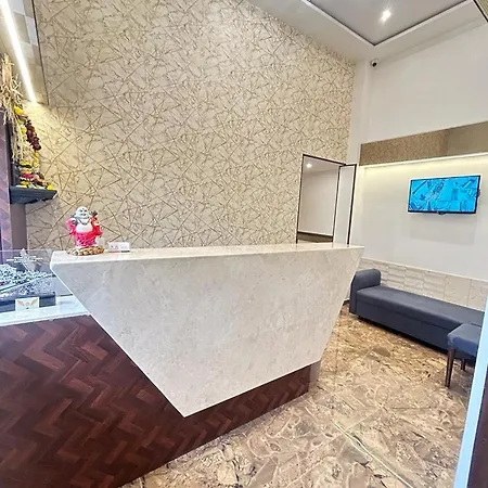 Mig Hotel 2*