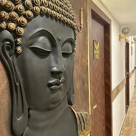 Hotel Mig Mumbai