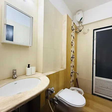 Apartment 2bhk Service In Parel Mumbai