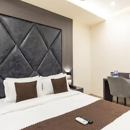 Artilla Hotel