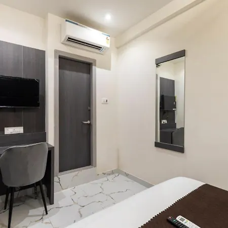 Artilla 2* Mumbai