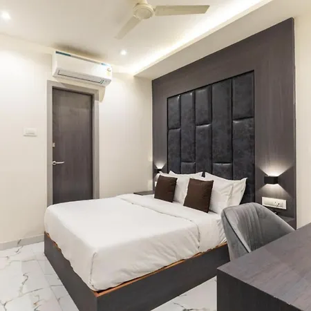 Artilla Hotel
