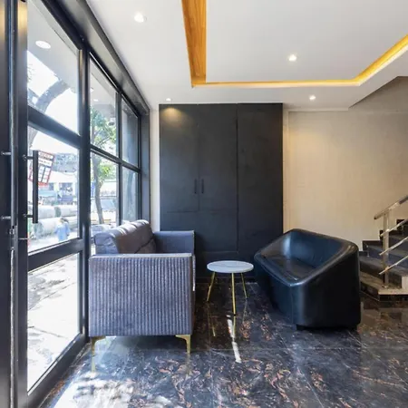 Artilla Hotel 2*