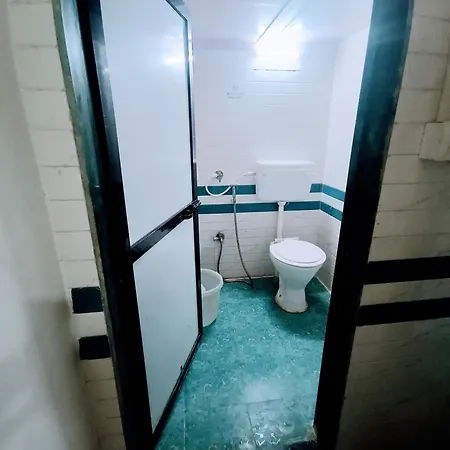 Hostel Retreats - Dorm In Andheri
