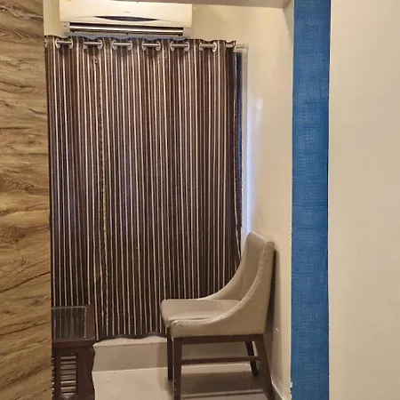 Hotel Crystal Park Near Nesco Exhibition Center Mumbai